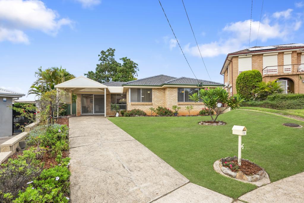 5 Saxon Pl, Constitution Hill, NSW 2145