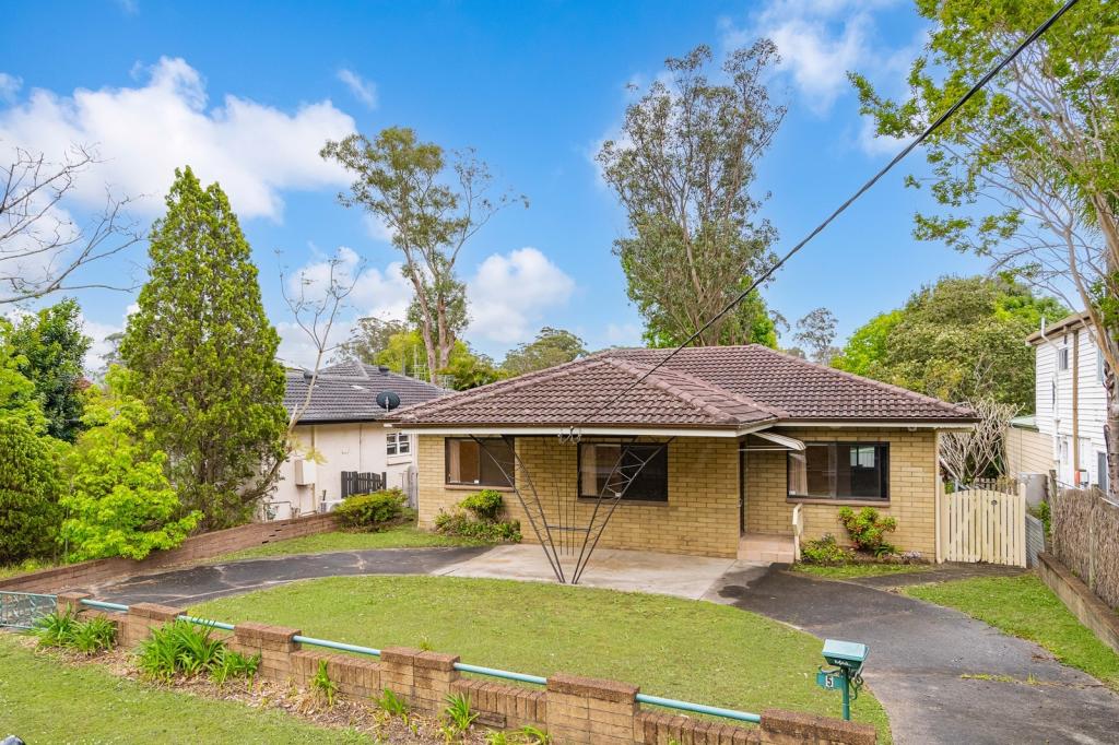 5 Kirkness Ave, North Gosford, NSW 2250