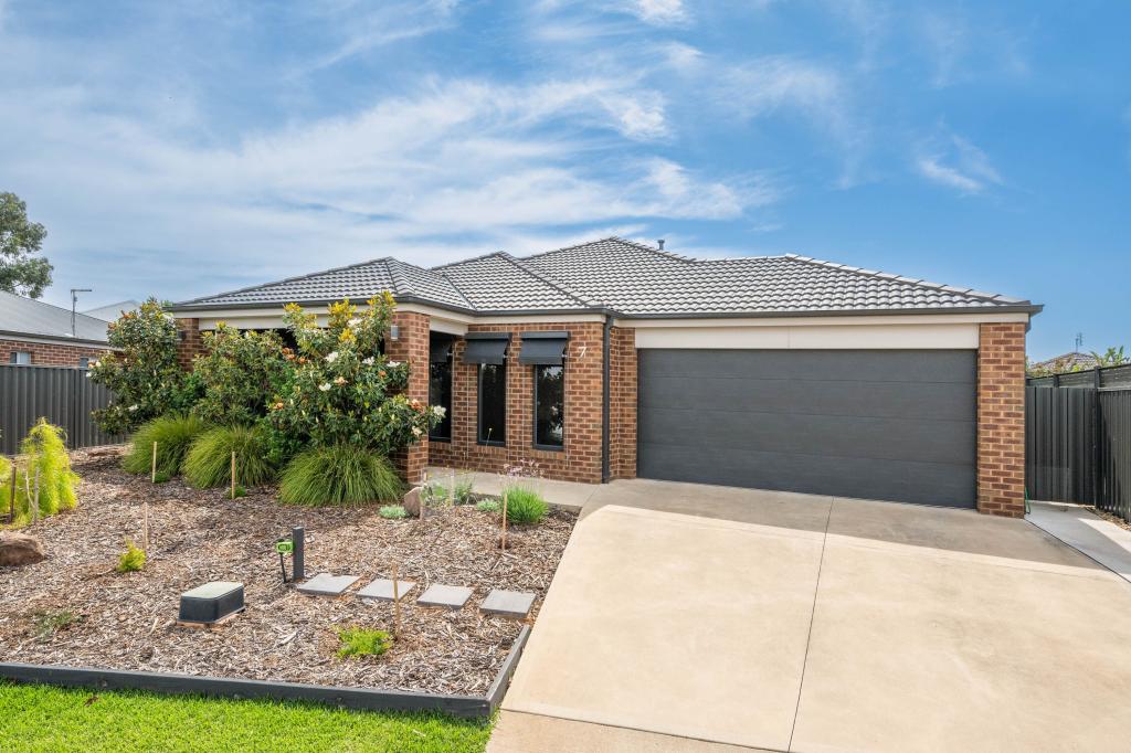 7 Cosmo Dr, Cobram, VIC 3644