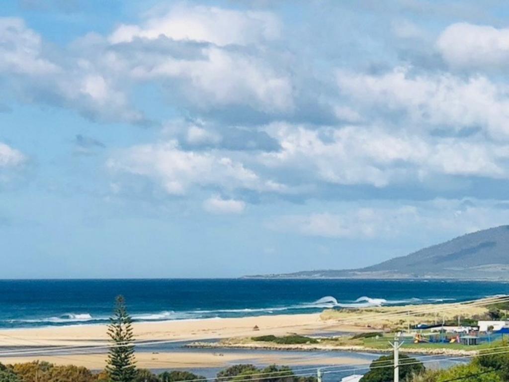 124 Scamander Ave, Scamander, TAS 7215