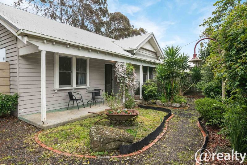 17 Hughes St, Corinella, VIC 3984