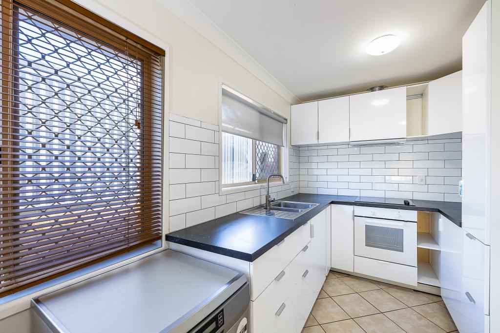 6 MARK ST, REDLAND BAY, QLD 4165