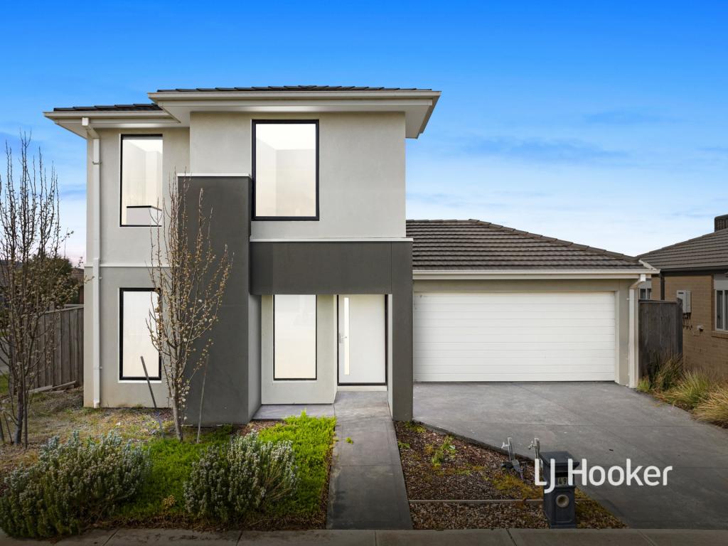 49 Blue Lake Dr, Wallan, VIC 3756