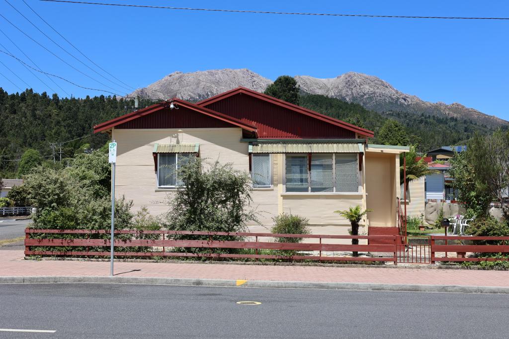 25 Bowes St, Queenstown, TAS 7467