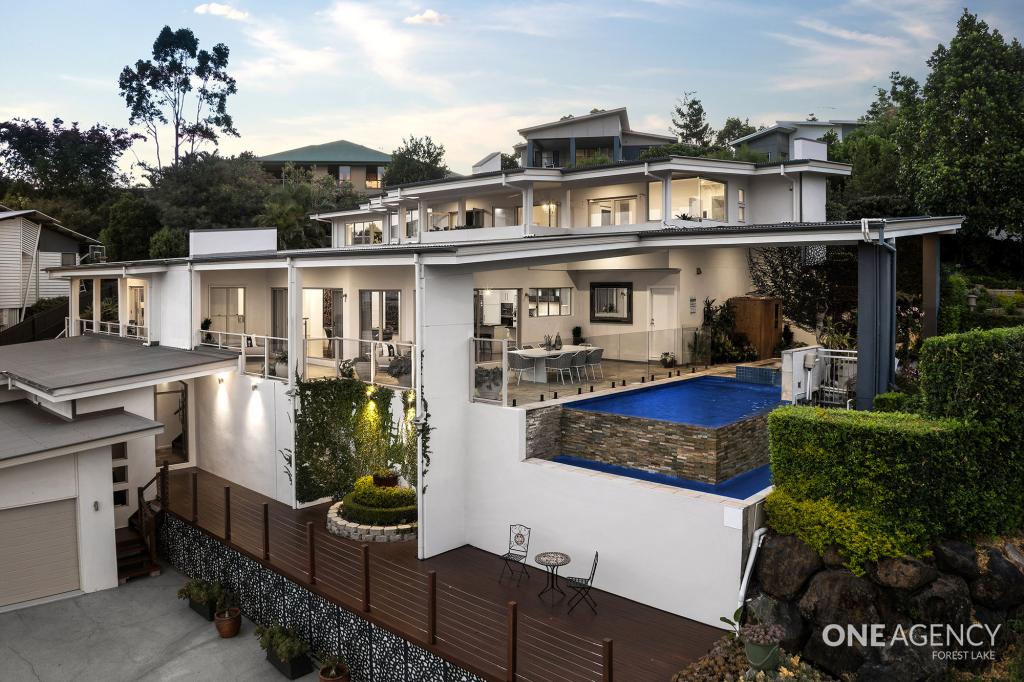 14 Seanna Pl, Brookwater, QLD 4300