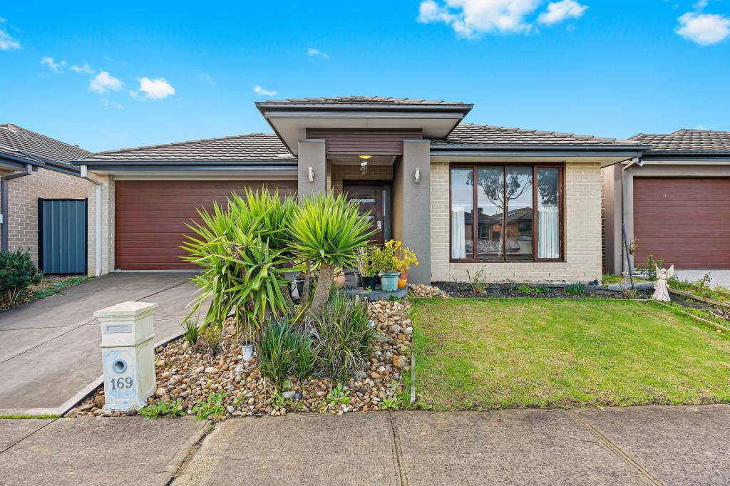 169 Selandra Bvd, Clyde North, VIC 3978