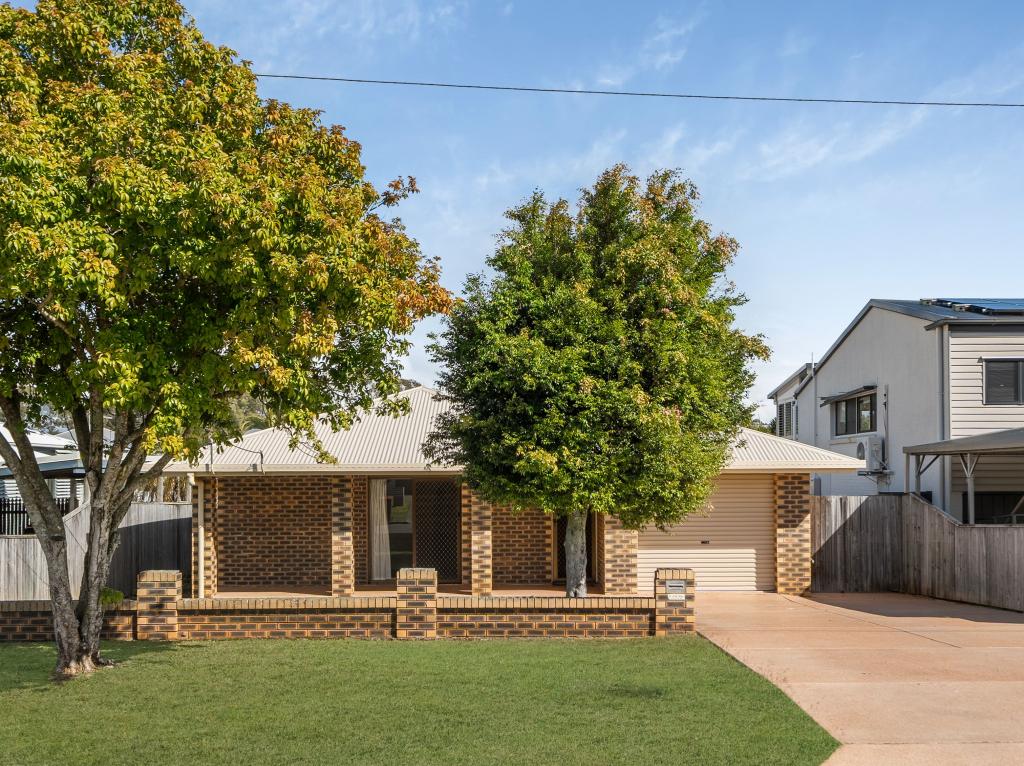 31 Rogers Rd, Clontarf, QLD 4019