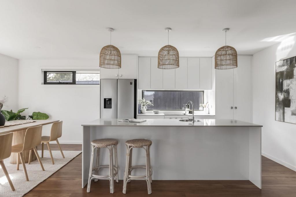 32 SECCOMBE ST, PERTH, TAS 7300