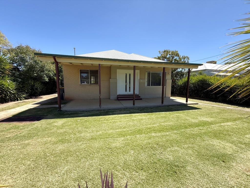 33 Lachlan St, Young, NSW 2594