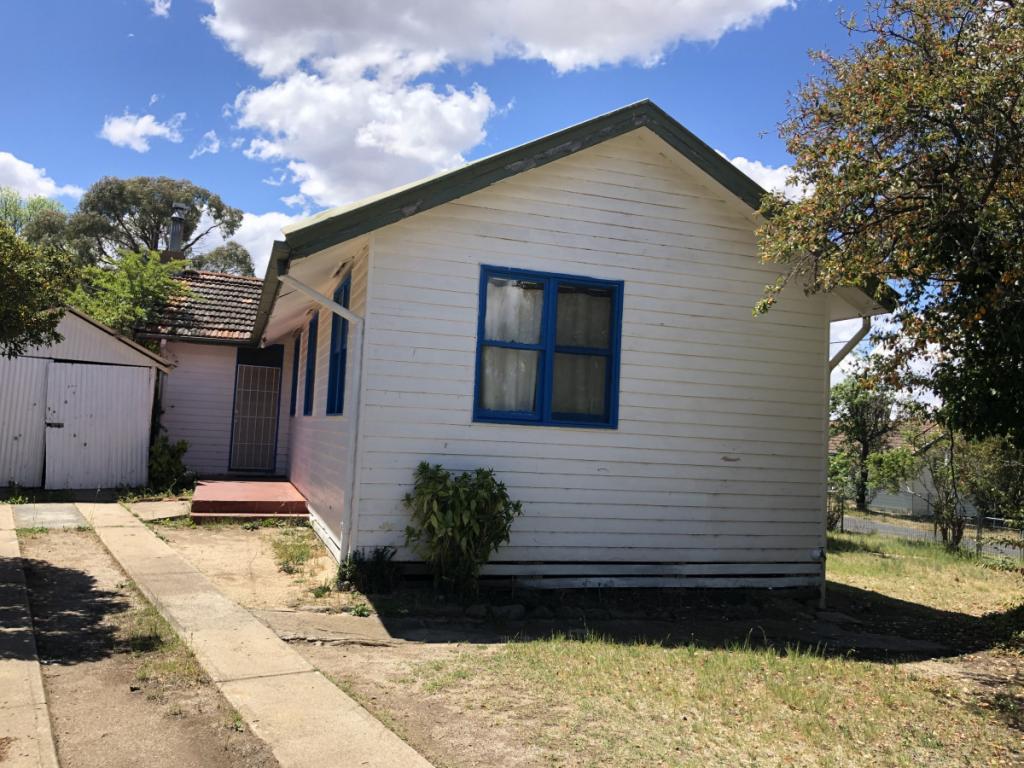 39 Baroona Ave, Cooma, NSW 2630