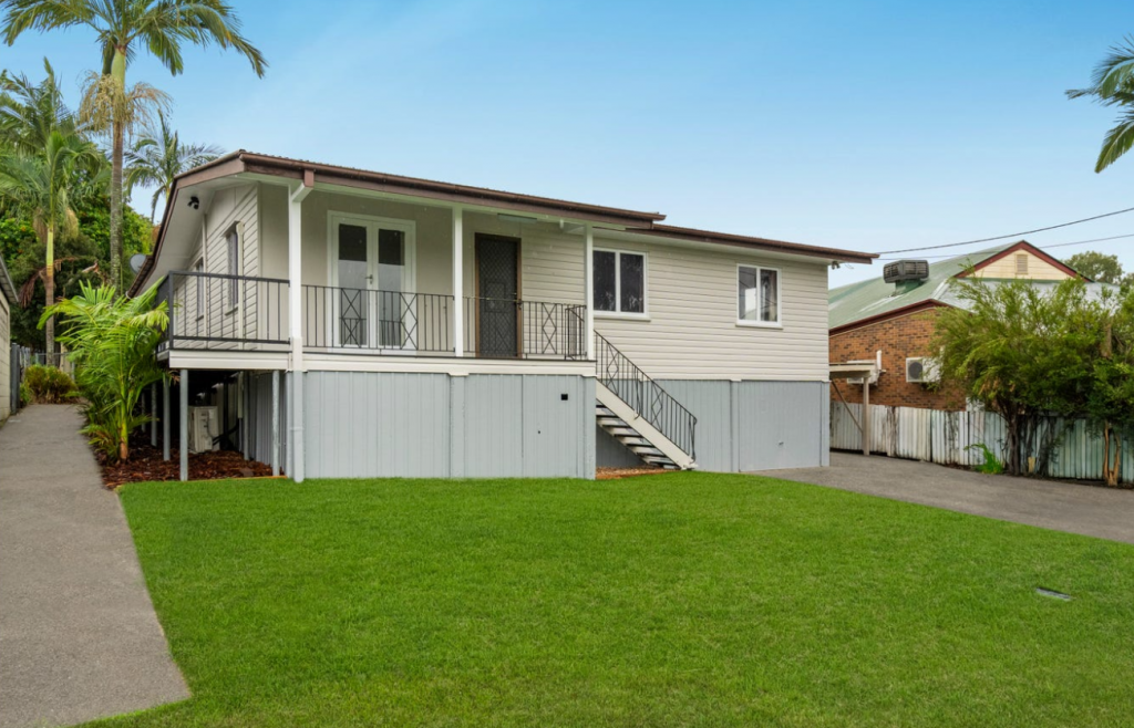 1/66 SAMFORD RD, LEICHHARDT, QLD 4305