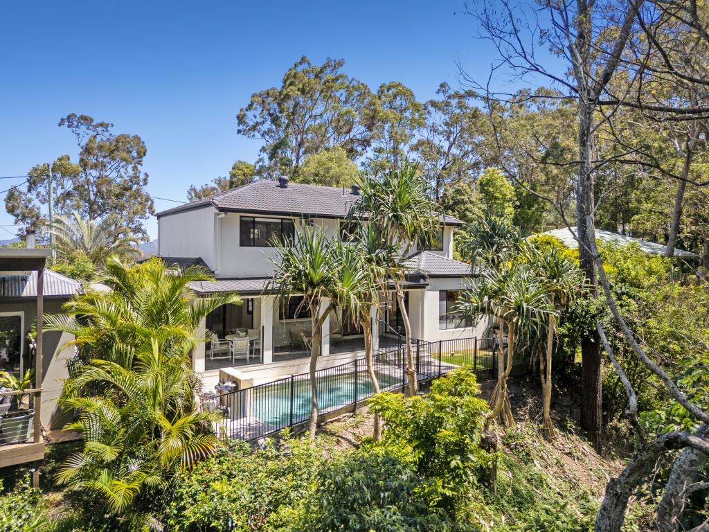 15 SKYLINE TCE, BURLEIGH HEADS, QLD 4220