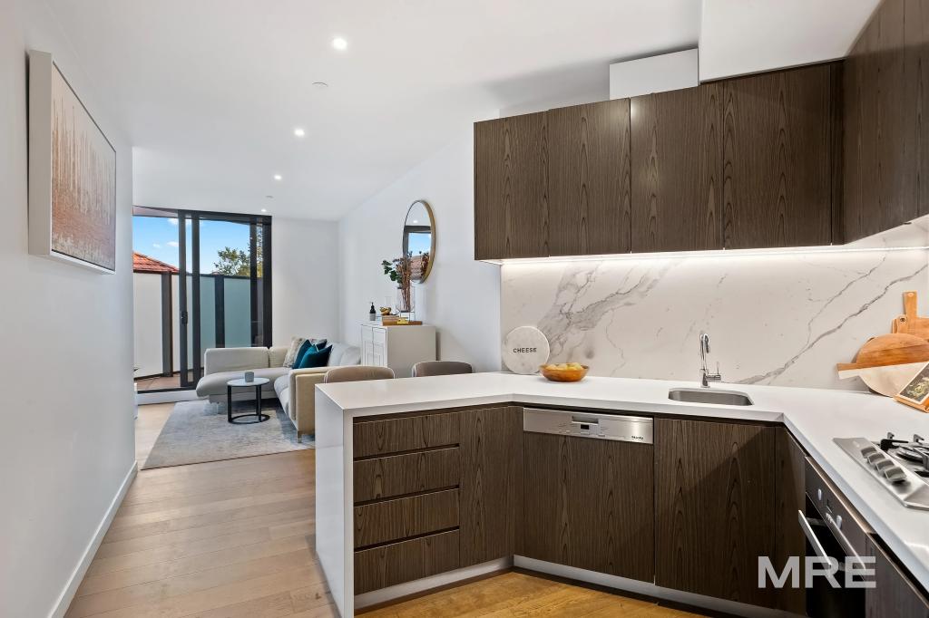 307/77 Queens Rd, Melbourne, VIC 3004
