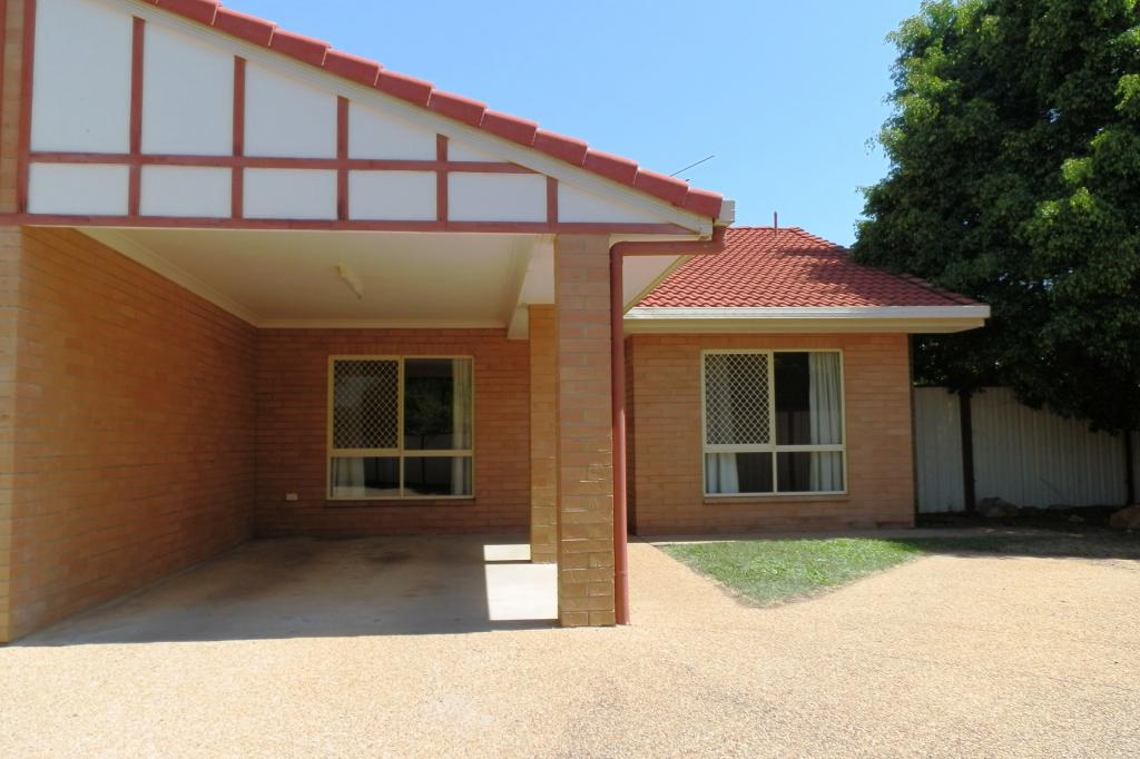 2/24 Statesman Dr, Emerald, QLD 4720