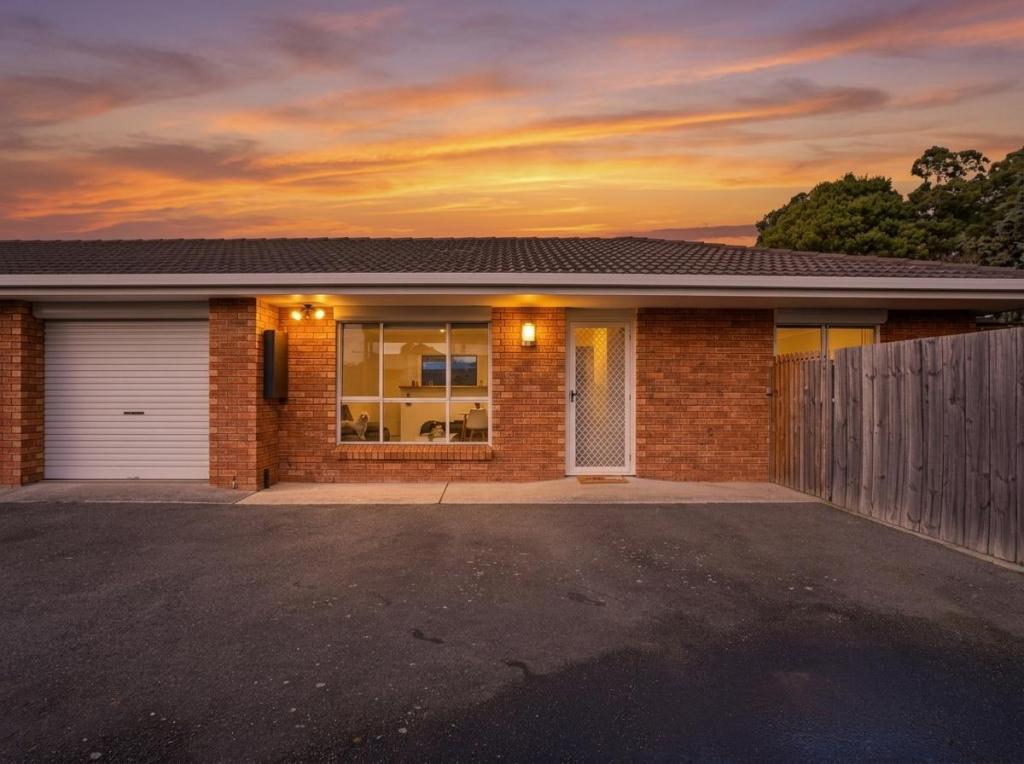 2/5 King St, Perth, TAS 7300