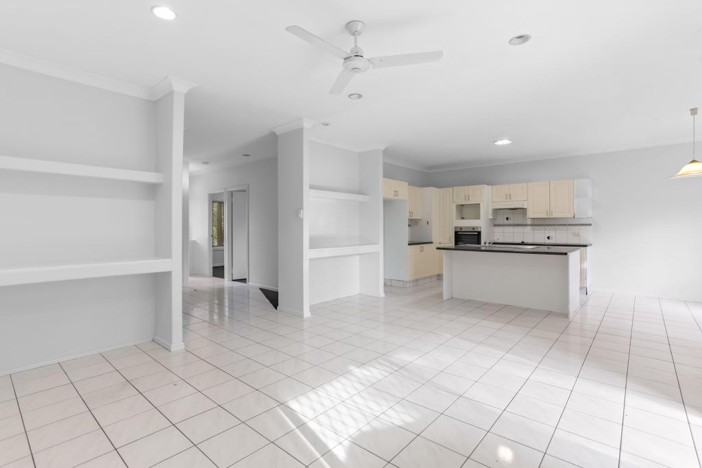 27 Ballybunion Dr, Parkwood, QLD 4214