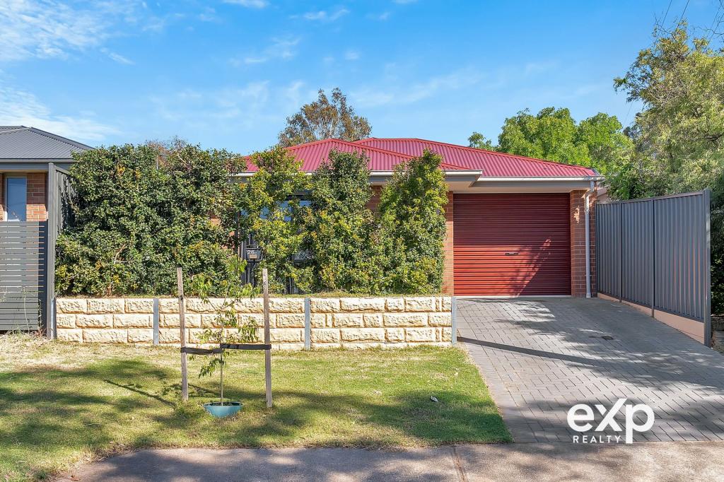 26c Carol Dr, Para Hills, SA 5096