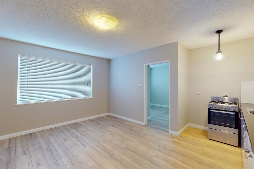 1/10 Macquoid St, Queanbeyan, NSW 2620