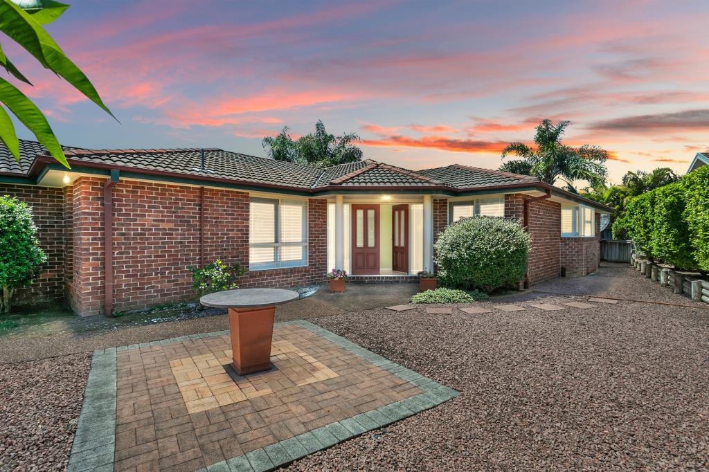 8 Gibson Cl, Kanwal, NSW 2259