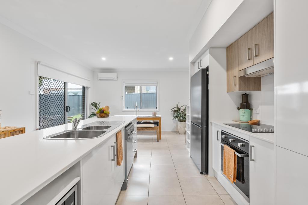 40b Como Ave, Burrill Lake, NSW 2539