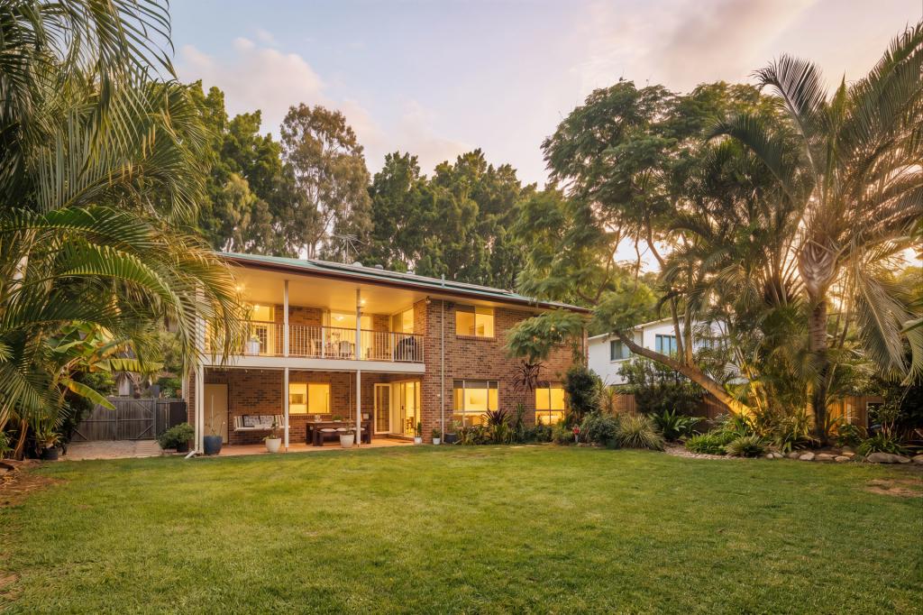 36 Kingfisher Pl, Kenmore, QLD 4069