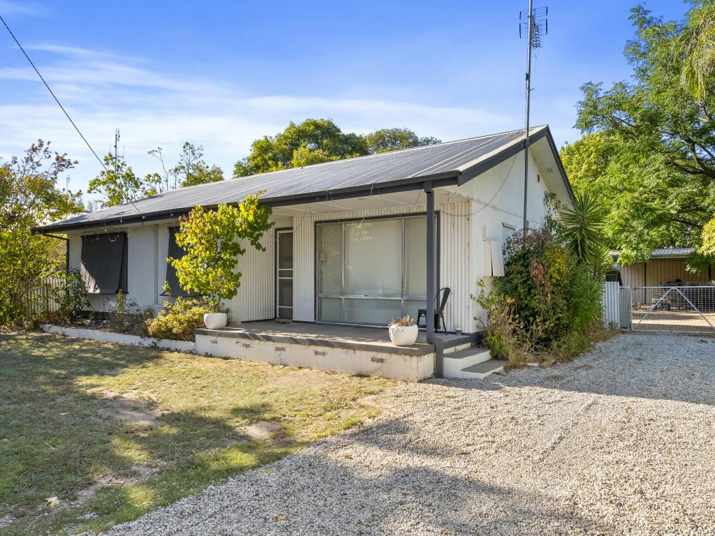 43 Kelly St, Tocumwal, NSW 2714