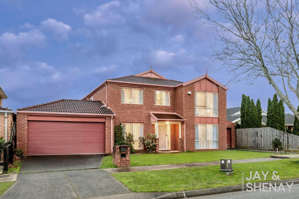 29 Barnsley Dr, Endeavour Hills, VIC 3802