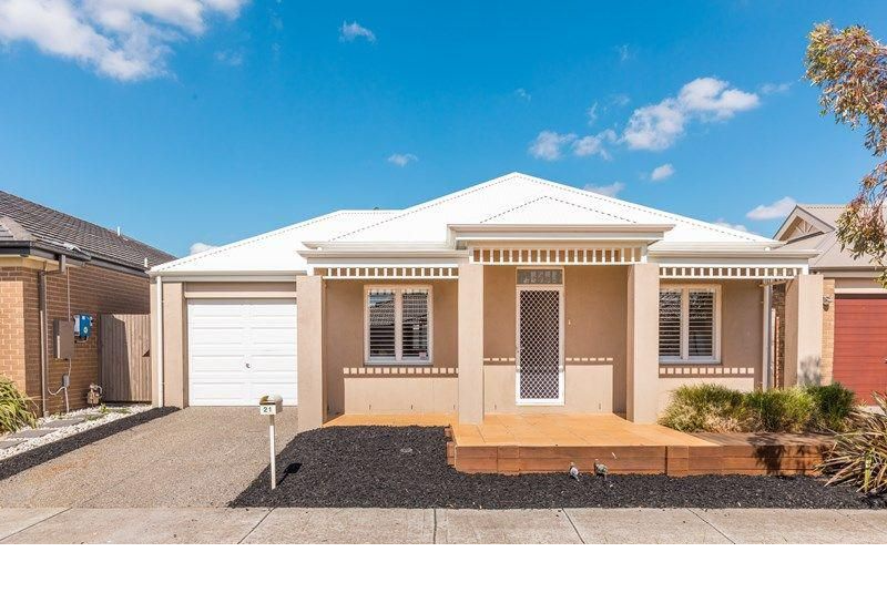 21 Hedges St, Craigieburn, VIC 3064