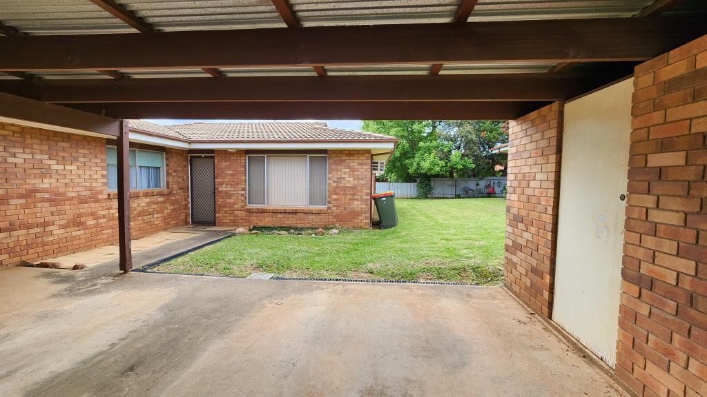 2/94 Calarie Rd, Forbes, NSW 2871