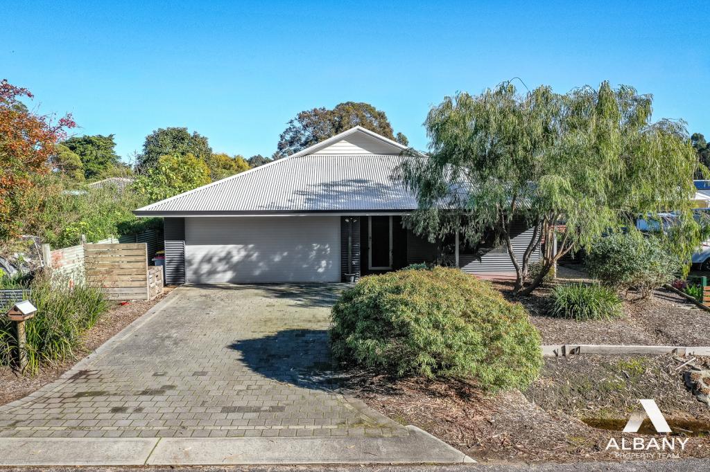 21 Webb St, Mckail, WA 6330