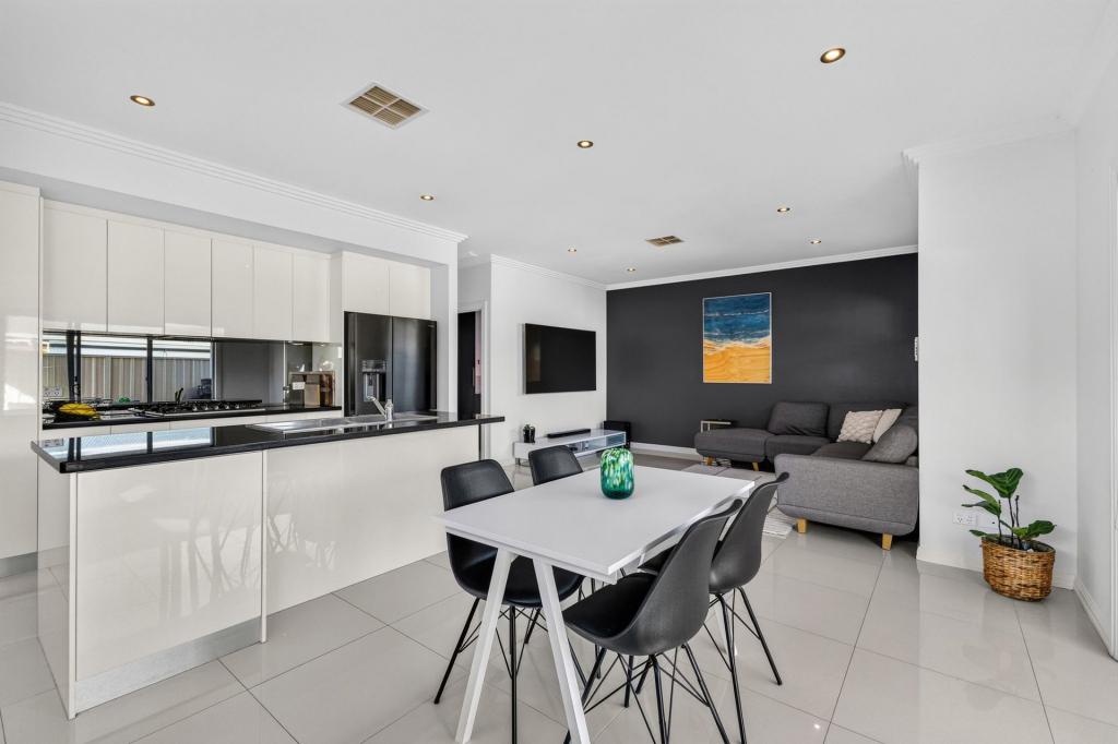 1/4b Ayr Ave, Seaton, SA 5023