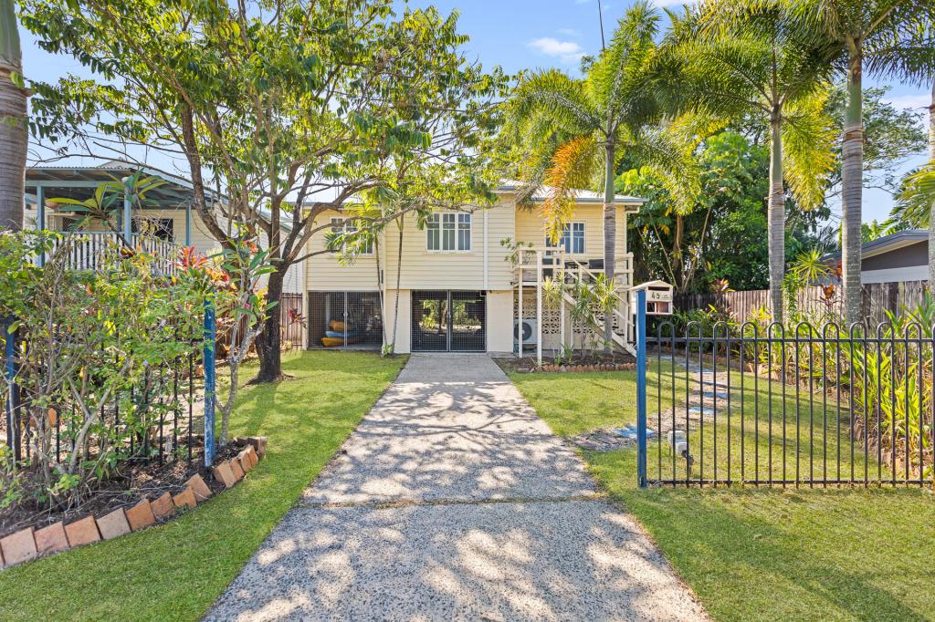 45 MACNAMARA ST, MANUNDA, QLD 4870