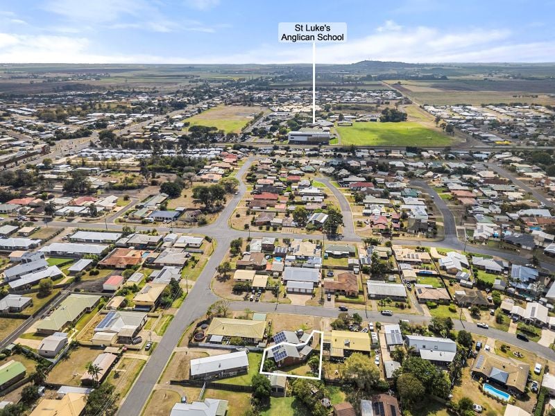 1/1 Donald Smith Dr, Bundaberg East, QLD 4670