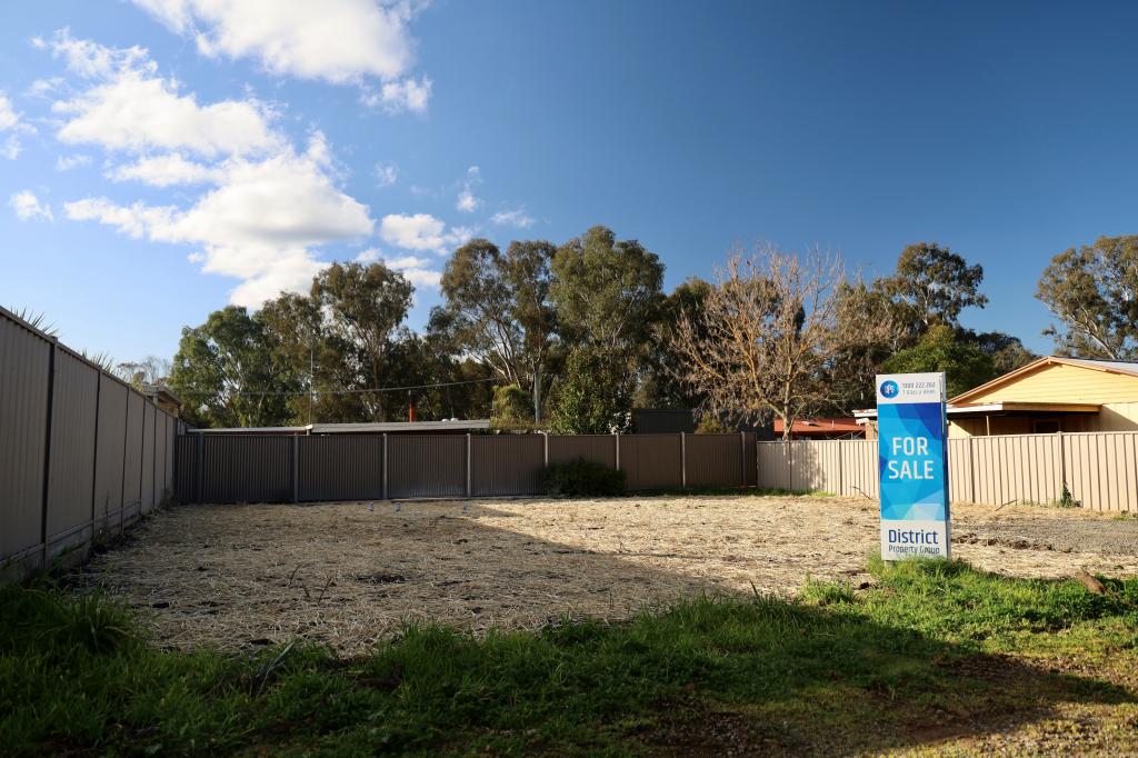 4 CHURCH ST, MANSFIELD, VIC 3722