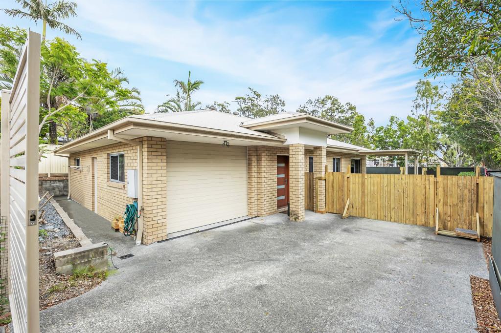 5 Capricorn Dr, Pacific Pines, QLD 4211