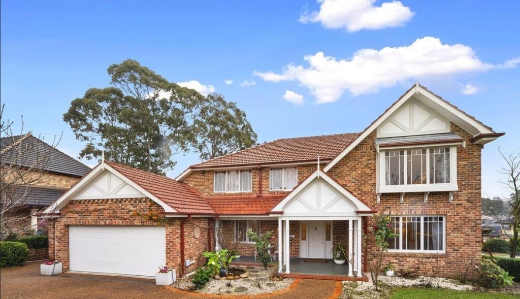 2 Harlech Ct, Castle Hill, NSW 2154