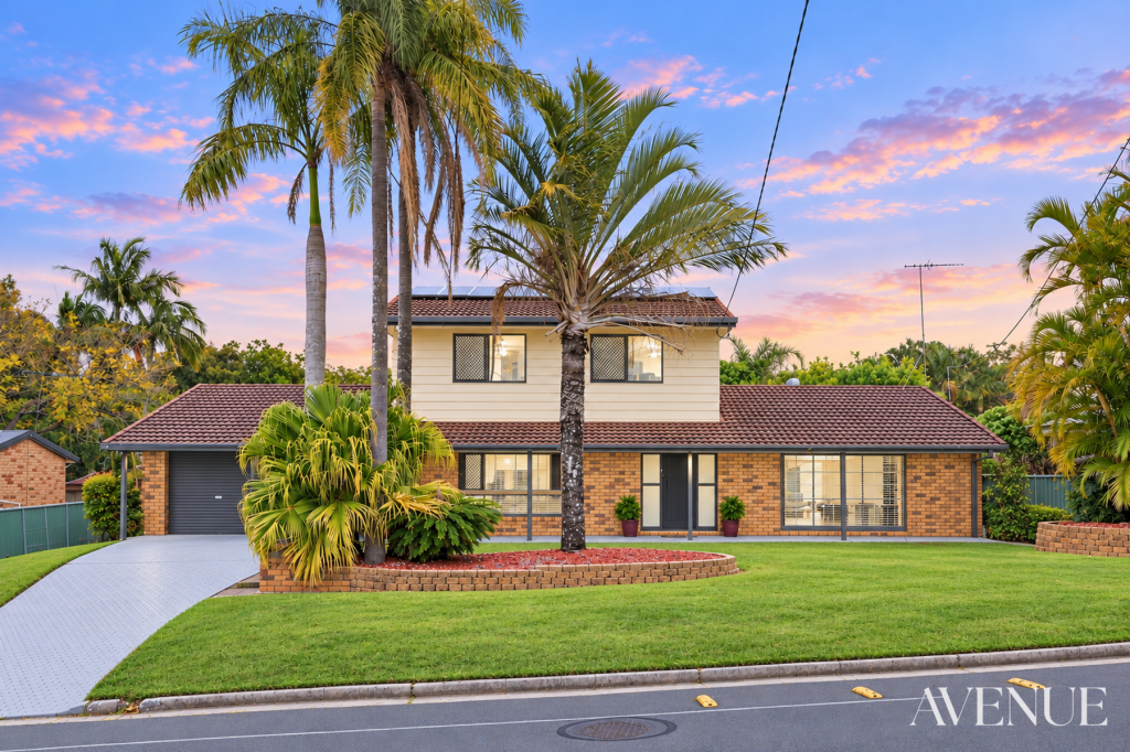 87 Peverell St, Hillcrest, QLD 4118