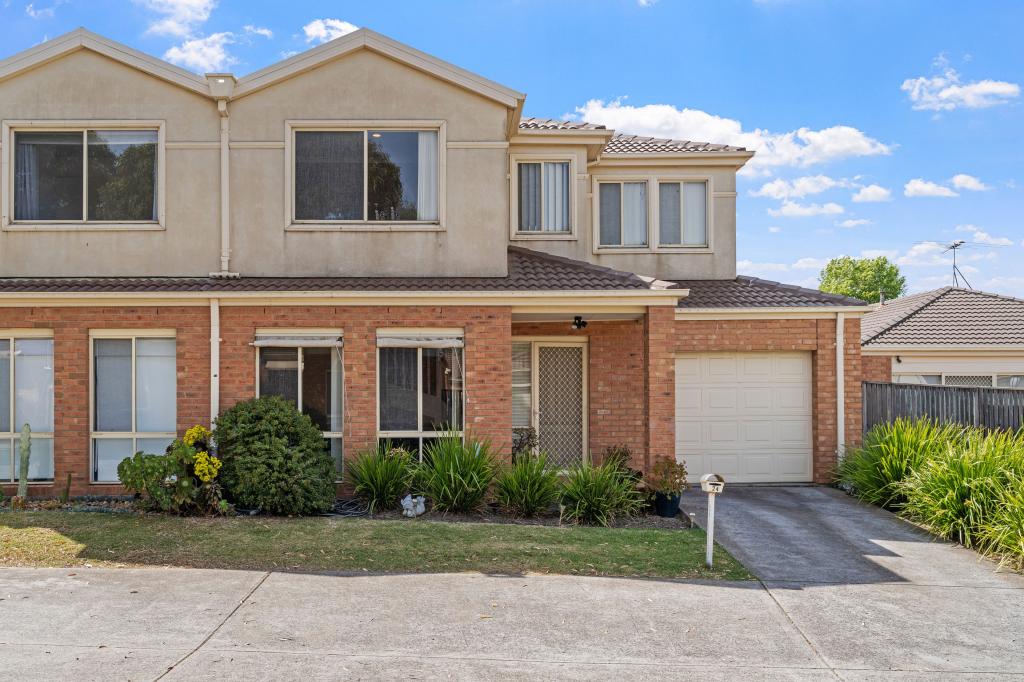 24 Tintern Loop, Hillside, VIC 3037