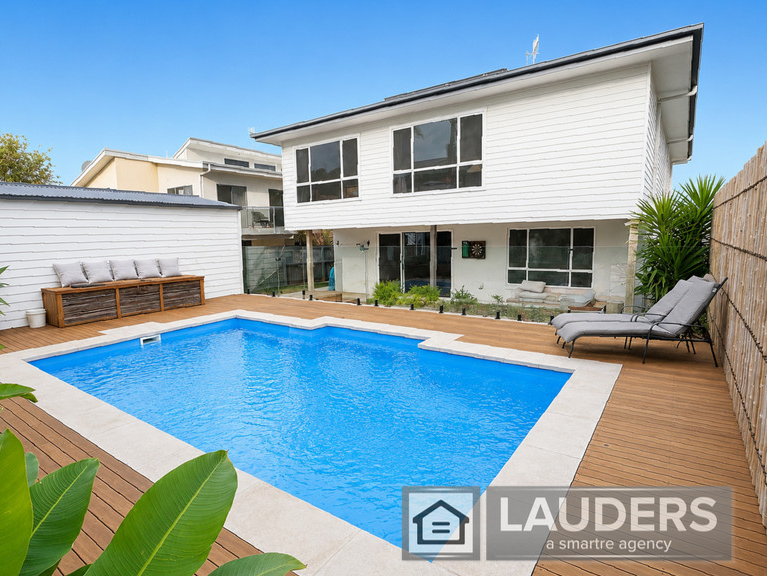 8b Ocean Dr, Wallabi Point, NSW 2430