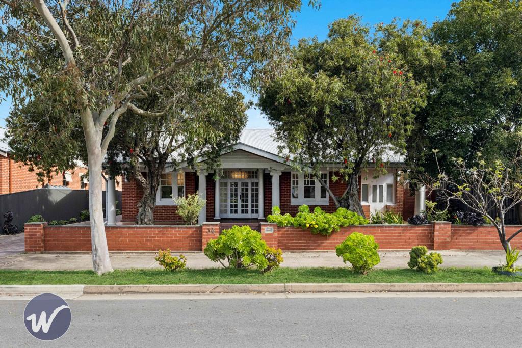 34 Alexander St, Largs Bay, SA 5016