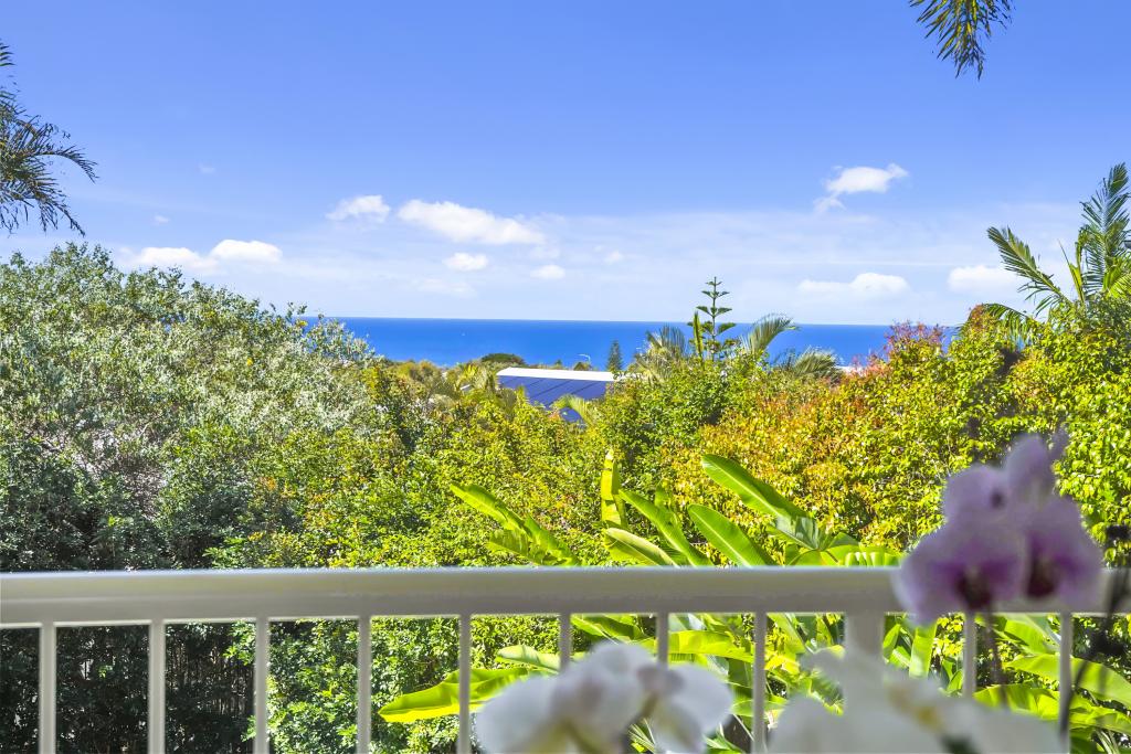 58 Southern Cross Pde, Sunrise Beach, QLD 4567