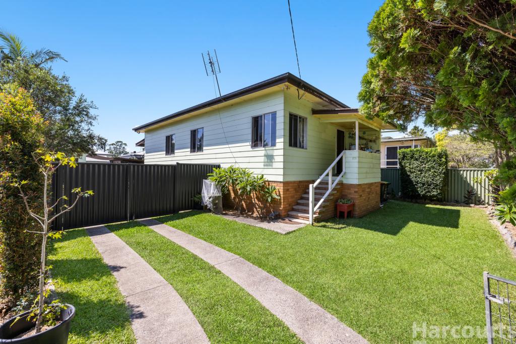 98 Belmore St, Smithtown, NSW 2440