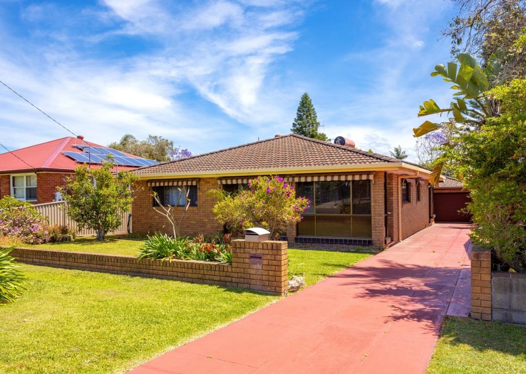 15 Waterman St, Old Bar, NSW 2430