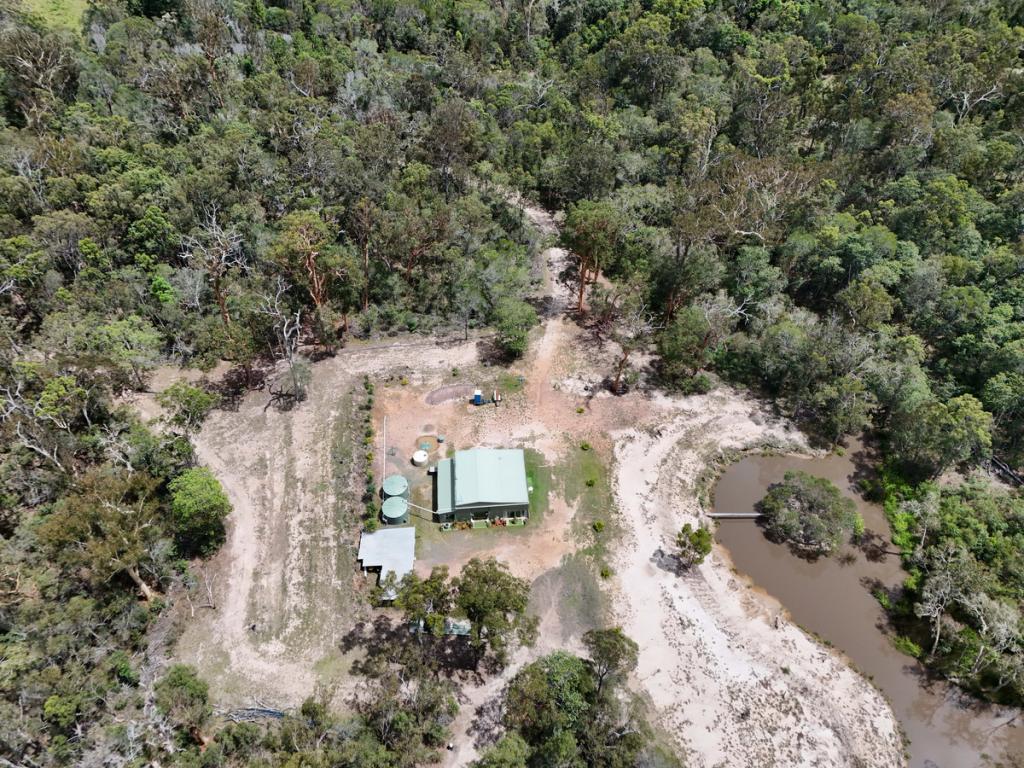 135 MAHOGANY RD, TALEGALLA WEIR, QLD 4650