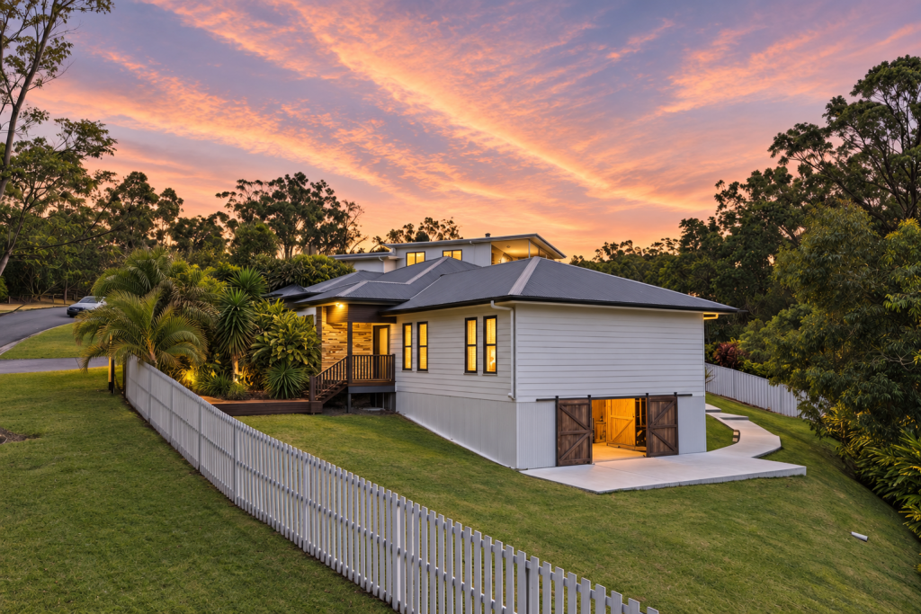 28 Kingcrest Dr, Reedy Creek, QLD 4227
