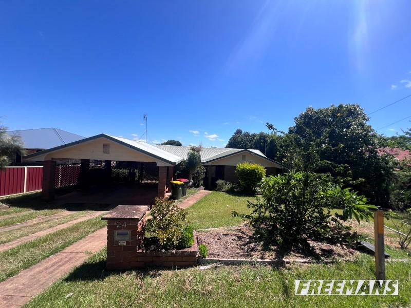 24 Murray Pde, Kingaroy, QLD 4610
