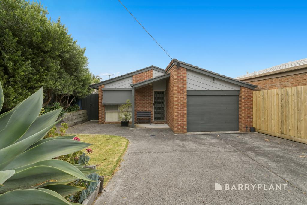 8 Third Ave, Rosebud, VIC 3939