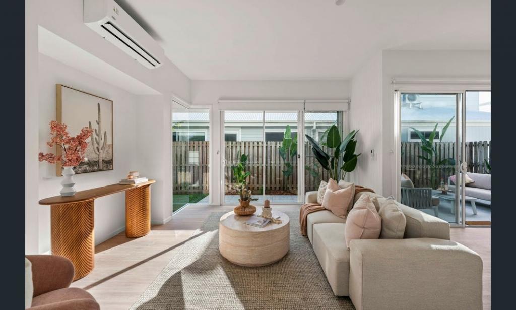 2a Blue Horizon Dr, Casuarina, NSW 2487