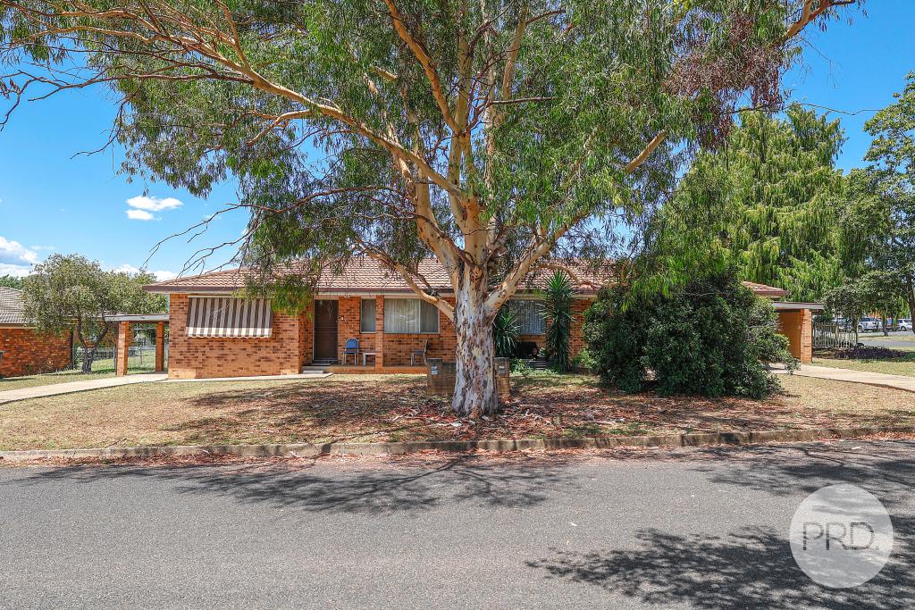 1 & 2/56 Petra Ave, South Tamworth, NSW 2340