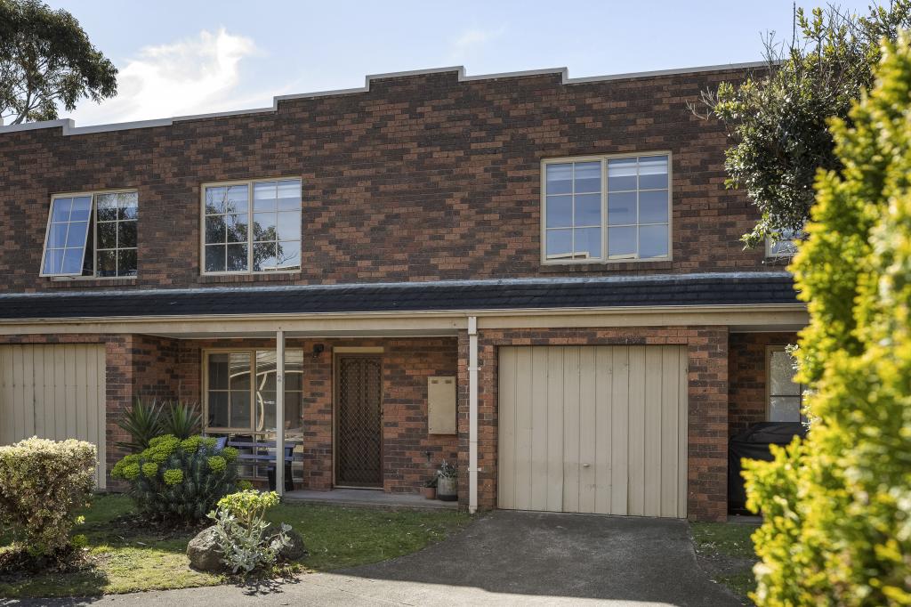 2/161 Nepean Hwy, Seaford, VIC 3198